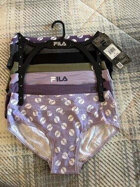 Fila Girls' Briefs 7 pcs Pack in Lavender, Black, Olive and Lilac